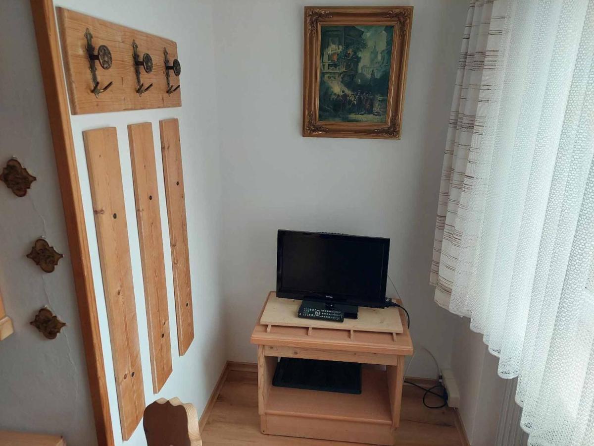 Eichhorn Pensión 2*